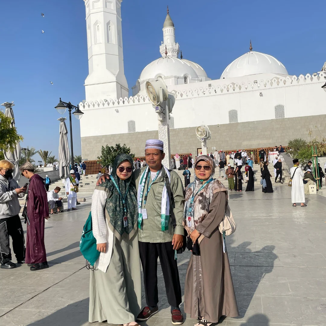 travel umroh manjada 6